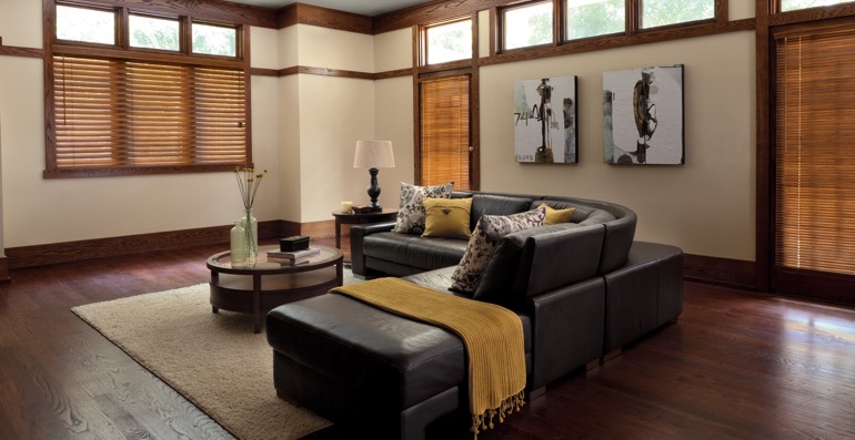 Seattle hardwood floor and blinds